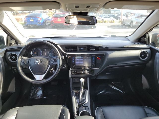 Toyota Corolla XLE CVT (Natl) 2018