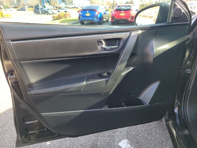 Toyota Corolla XLE CVT (Natl) 2018