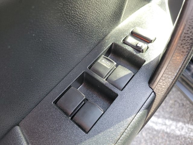 Toyota Corolla XLE CVT (Natl) 2018