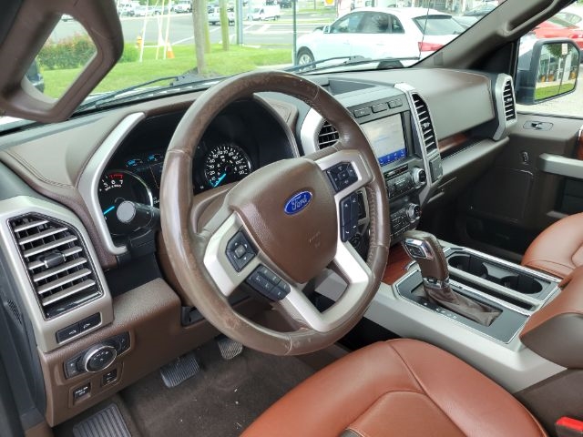 Ford F-150 King Ranch 4WD SuperCrew 5.5' Box 2020 Ford F-150 King Ranch 4WD SuperCrew 5.5' Box 2020