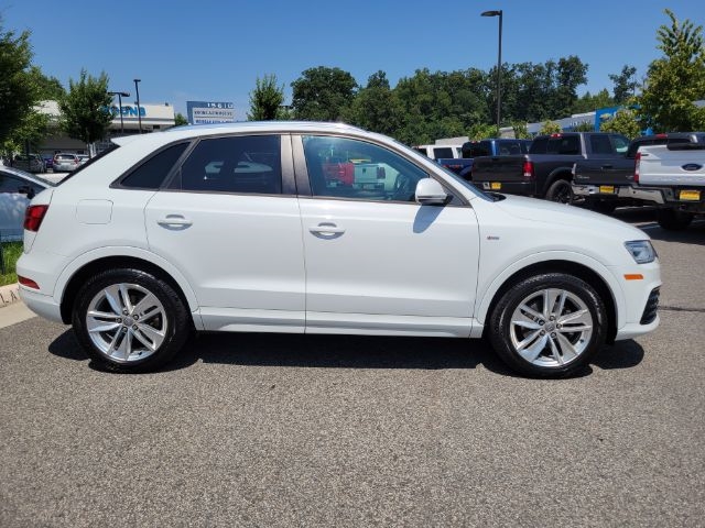 Audi Q3 2.0 TFSI Premium FWD 2018 Audi Q3 2.0 TFSI Premium FWD 2018