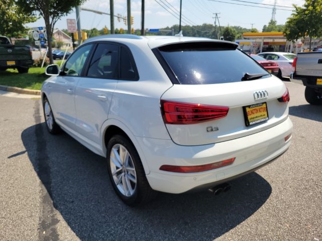 Audi Q3 2.0 TFSI Premium FWD 2018 Audi Q3 2.0 TFSI Premium FWD 2018