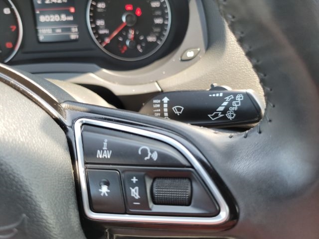 Audi Q3 2.0 TFSI Premium FWD 2018 Audi Q3 2.0 TFSI Premium FWD 2018