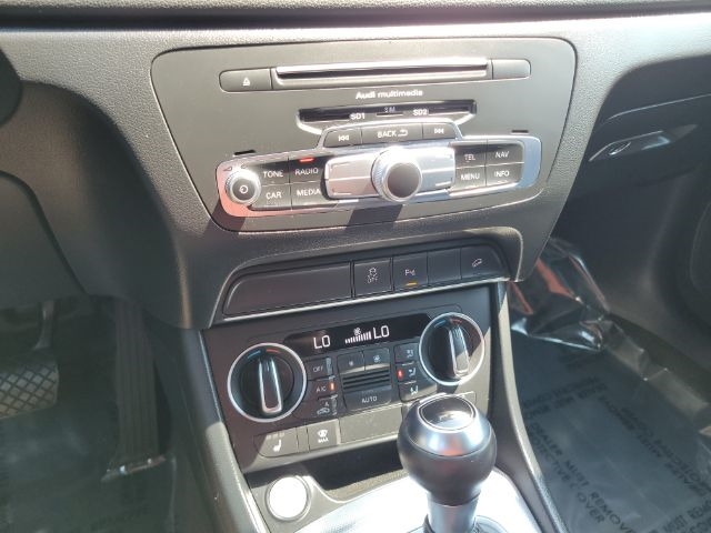 Audi Q3 2.0 TFSI Premium FWD 2018 Audi Q3 2.0 TFSI Premium FWD 2018