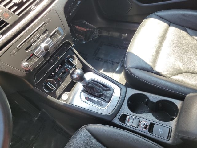 Audi Q3 2.0 TFSI Premium FWD 2018 Audi Q3 2.0 TFSI Premium FWD 2018