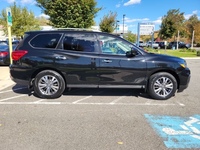 Nissan Pathfinder FWD S 2019 Nissan Pathfinder FWD S 2019