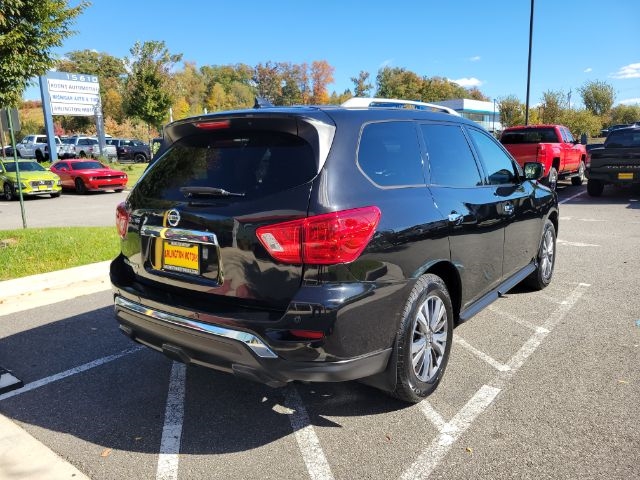 Nissan Pathfinder FWD S 2019 Nissan Pathfinder FWD S 2019