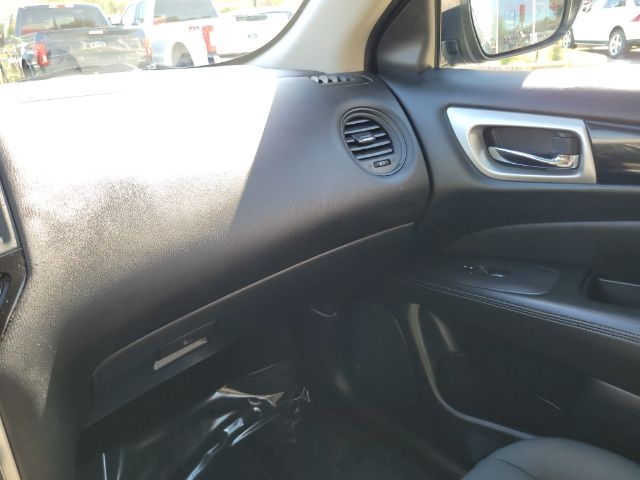 Nissan Pathfinder FWD S 2019 Nissan Pathfinder FWD S 2019