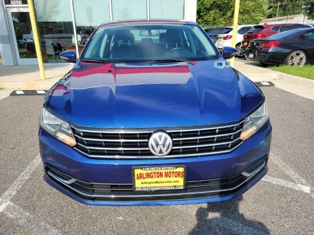 Volkswagen Passat 4dr Sdn 1.8T Auto SE PZEV 2016