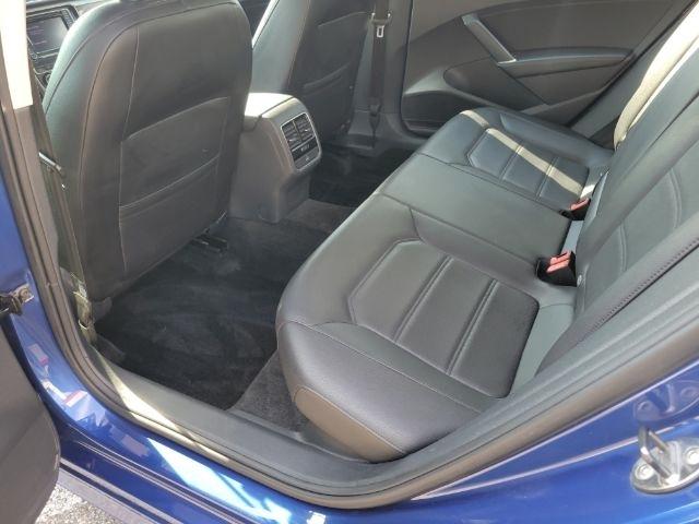 Volkswagen Passat 4dr Sdn 1.8T Auto SE PZEV 2016