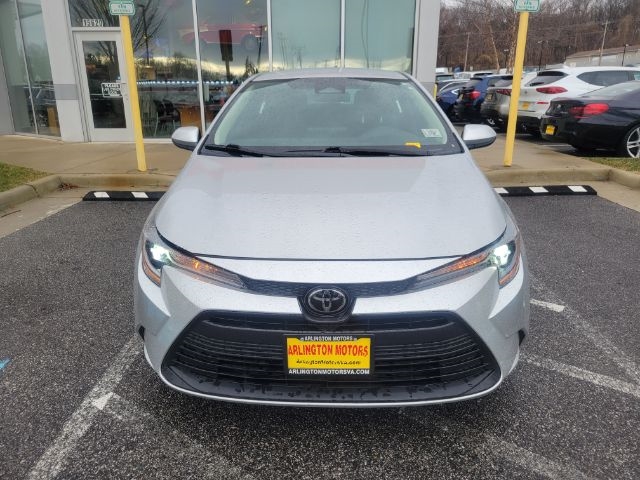 Toyota Corolla LE CVT (Natl) 2024