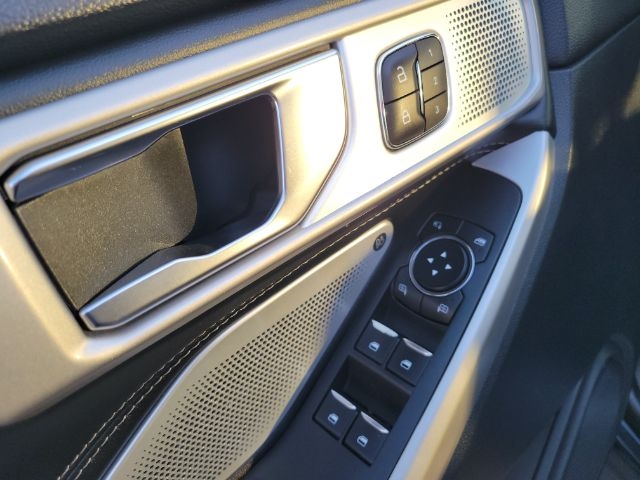 Ford Explorer Limited 4WD 2022