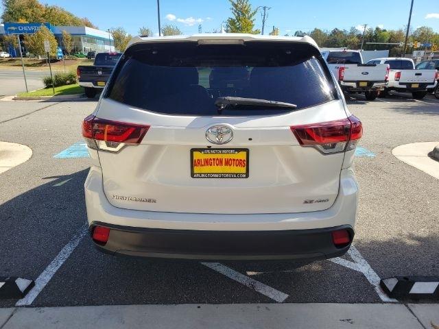 Toyota Highlander XLE V6 AWD (Natl) 2019