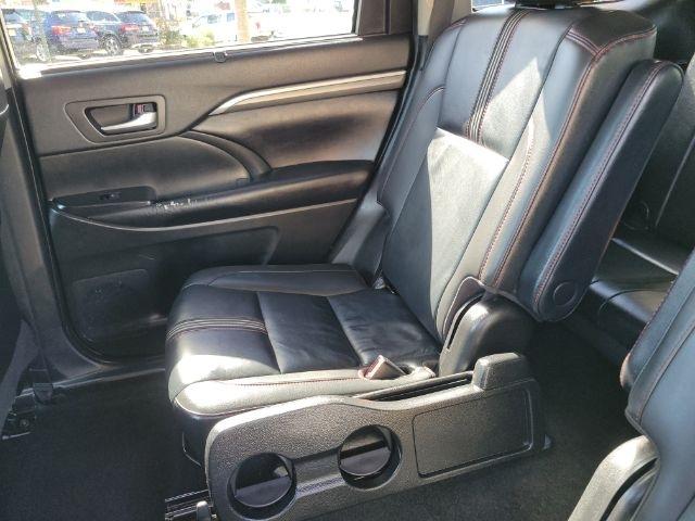 Toyota Highlander XLE V6 AWD (Natl) 2019