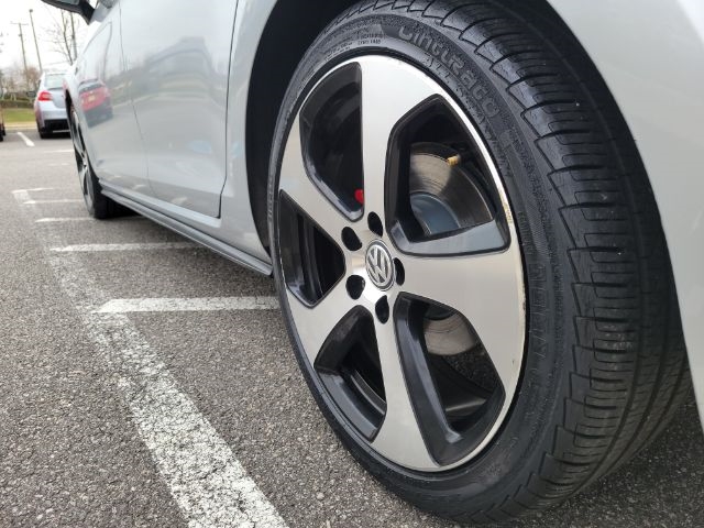 Volkswagen Golf GTI 4dr HB DSG Autobahn 2015