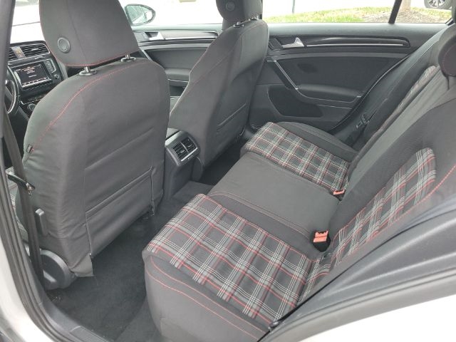 Volkswagen Golf GTI 4dr HB DSG Autobahn 2015