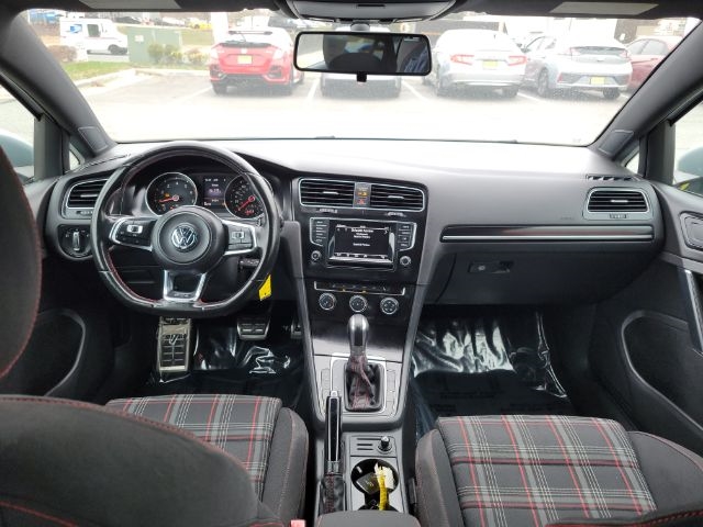 Volkswagen Golf GTI 4dr HB DSG Autobahn 2015