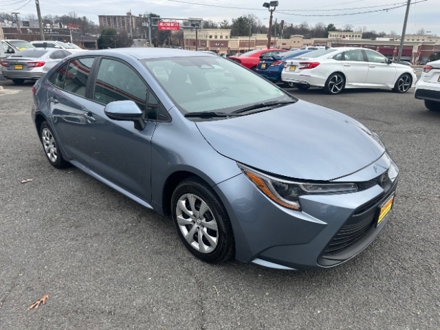 Toyota Corolla LE CVT (Natl) 2024