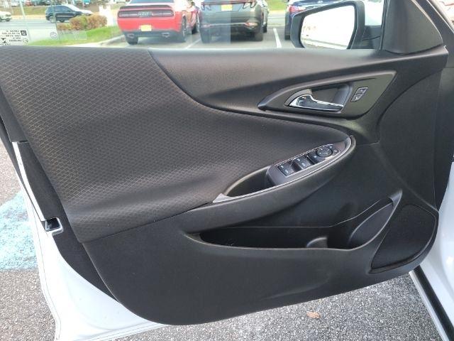 Chevrolet Malibu 4dr Sdn 1LT 2023