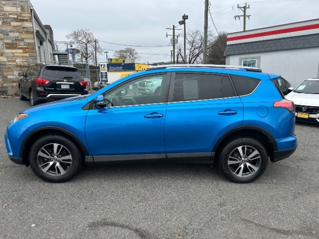 Toyota RAV4 Adventure AWD (Natl) 2018