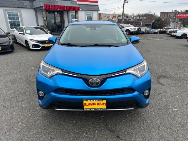Toyota RAV4 Adventure AWD (Natl) 2018