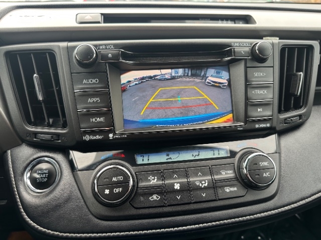 Toyota RAV4 Adventure AWD (Natl) 2018