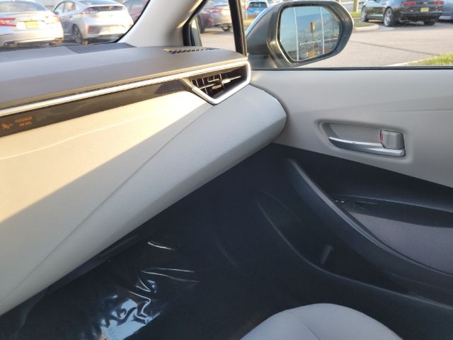 Toyota Corolla LE CVT (Natl) 2020