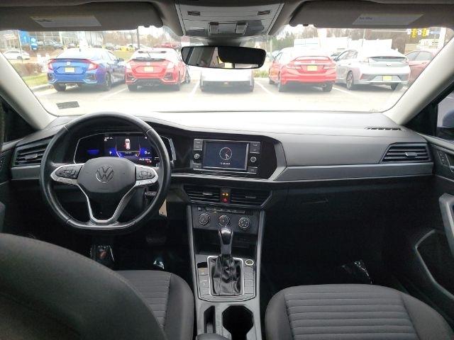 Volkswagen Jetta S Auto 2022