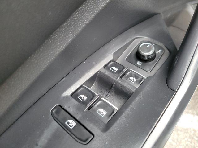 Volkswagen Jetta S Auto 2022