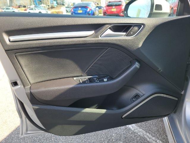 Audi A3 Sedan Premium Plus 45 TFSI quattro 2019