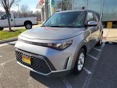 2023 Kia Soul LX IVT