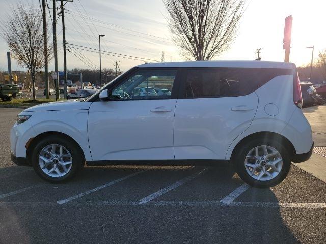 Kia Soul LX IVT 2024