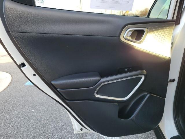 Kia Soul LX IVT 2024