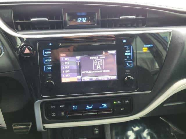 Toyota Corolla XLE CVT (Natl) 2018