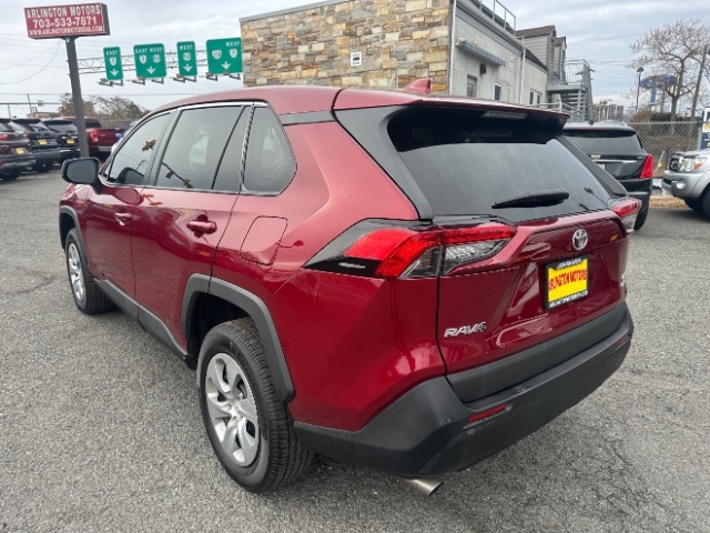 Toyota RAV4 LE AWD (Natl) 2022