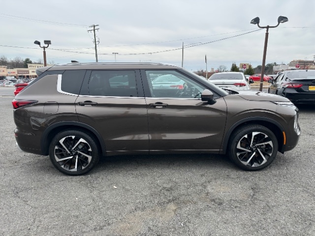 Mitsubishi Outlander SEL S-AWC 2022