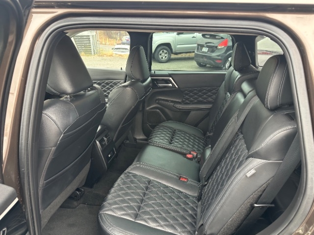 Mitsubishi Outlander SEL S-AWC 2022