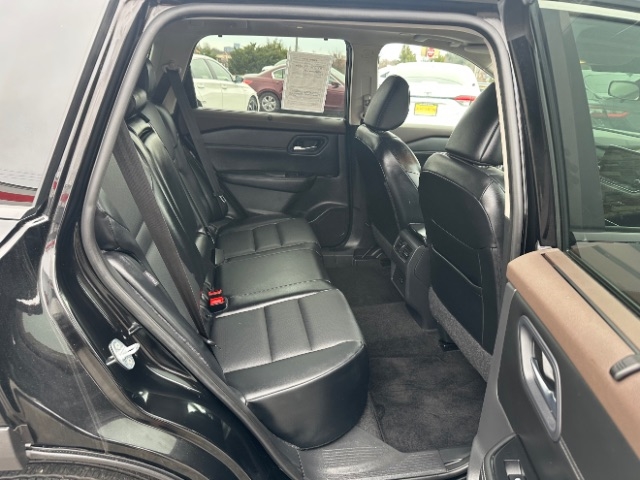 Nissan Rogue AWD SV *Ltd Avail* 2023