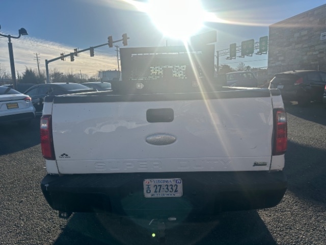 Ford Super Duty F-350 SRW 2WD Reg Cab 137" XLT 2011