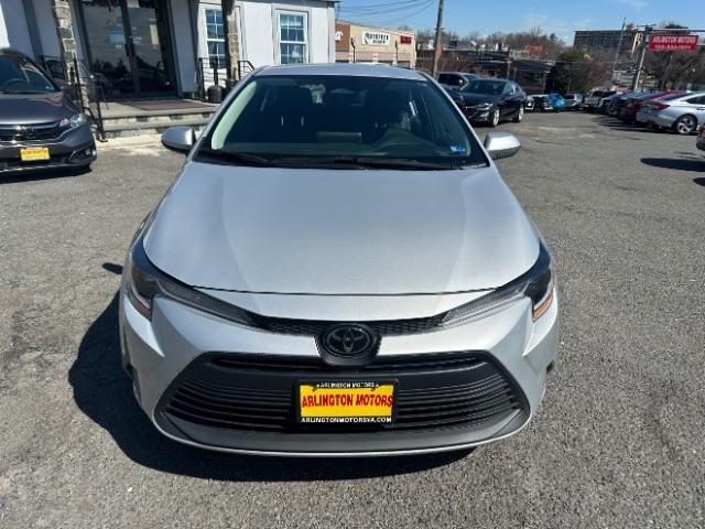 Toyota Corolla LE CVT (Natl) 2024