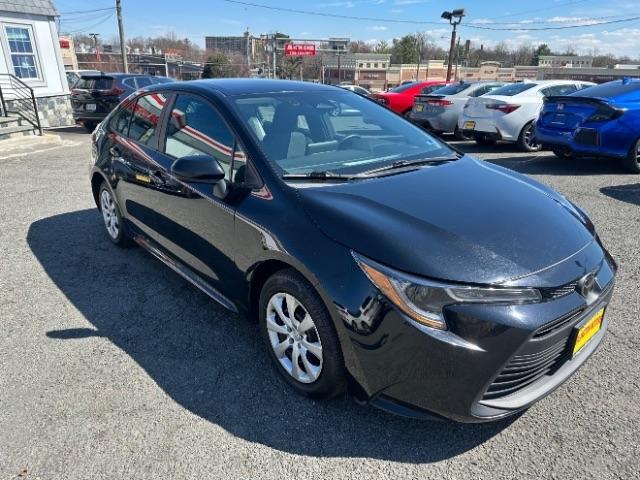 Toyota Corolla LE CVT (Natl) 2024