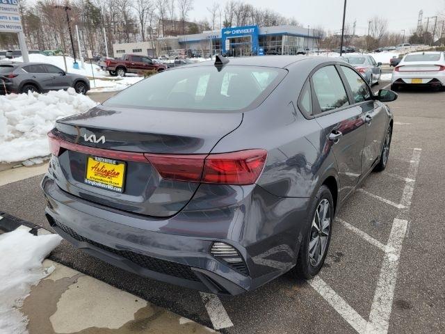 Kia Forte LXS IVT 2024