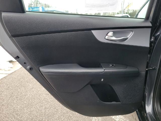 Kia Forte LXS IVT 2024