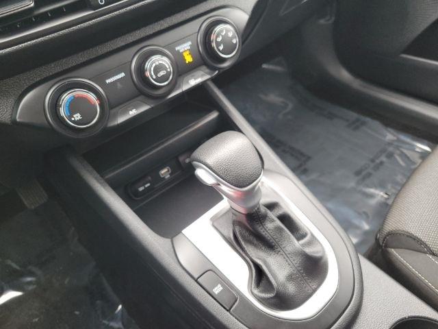 Kia Forte LXS IVT 2024