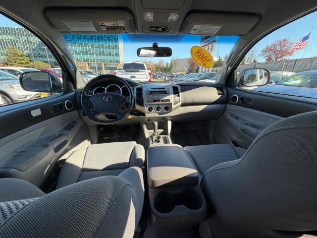 Toyota Tacoma 4WD Dbl V6 MT (Natl) 2008