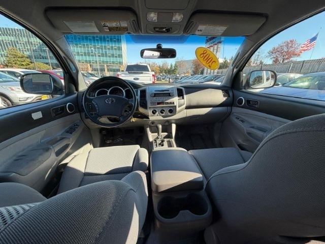 Toyota Tacoma 4WD Dbl V6 MT (Natl) 2008