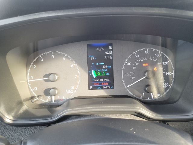 Toyota Corolla LE CVT (Natl) 2024