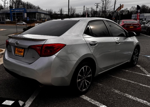 Toyota Corolla XLE CVT (Natl) 2019