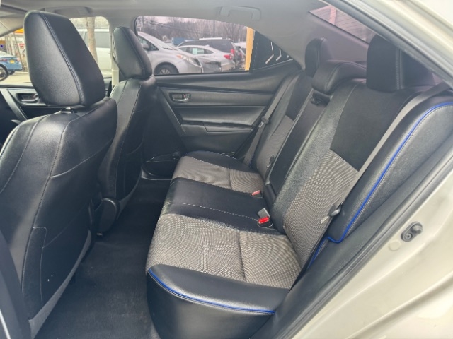 Toyota Corolla XLE CVT (Natl) 2019