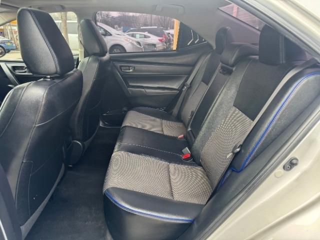 Toyota Corolla XLE CVT (Natl) 2019